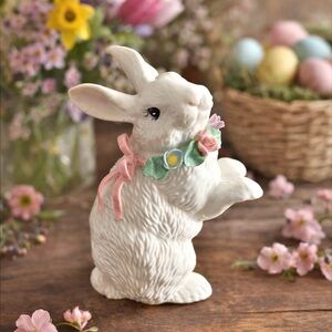 Vintage Arnart American Country Collection Ceramic Easter Bunny Cottage Decor